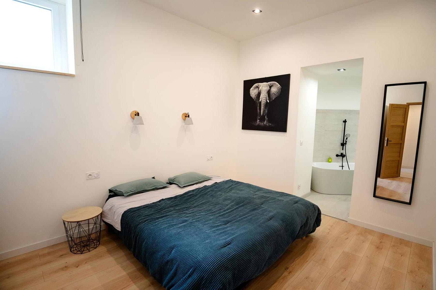 Appartement 120M2 Aubenas Luaran gambar